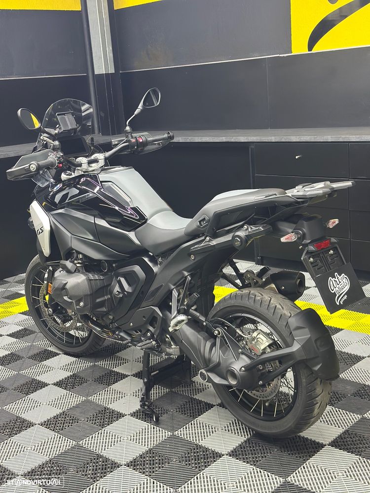 BMW R 1300 GS Triple black - 9