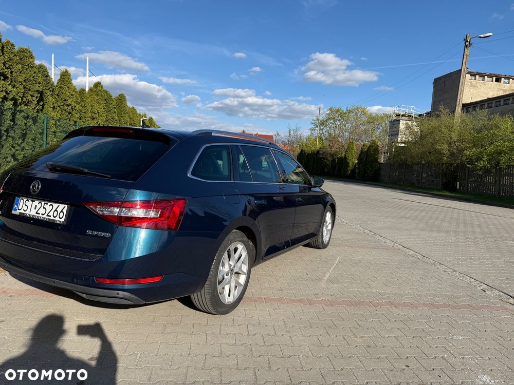 Skoda Superb 2.0 TDI Ambition - 5