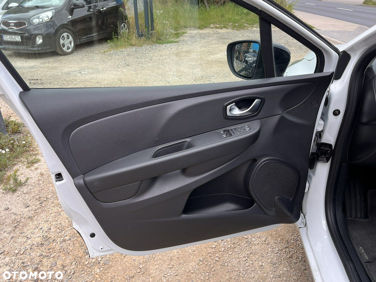 Renault Clio - 13