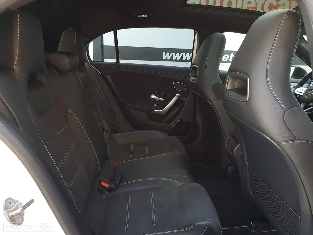 Mercedes-Benz A 250 e AMG Line - 5