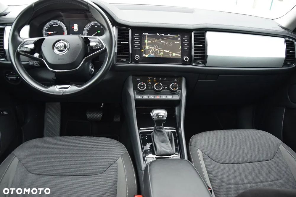 Skoda Kodiaq 2.0 TDI 4x4 DSG Sportline - 13