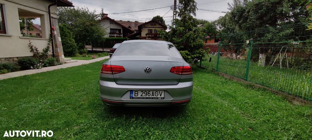 Volkswagen Passat 1.5 TSI ACT DSG Comfortline - 4