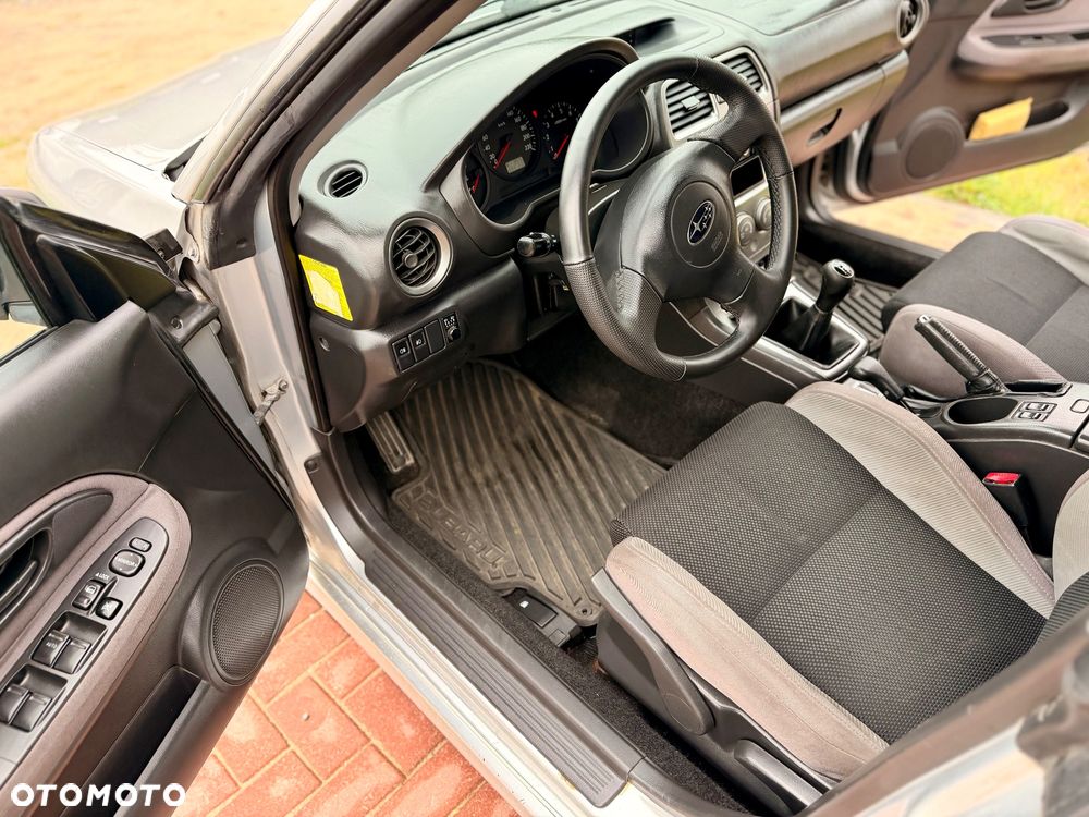 Subaru Impreza 2.0R Active - 8