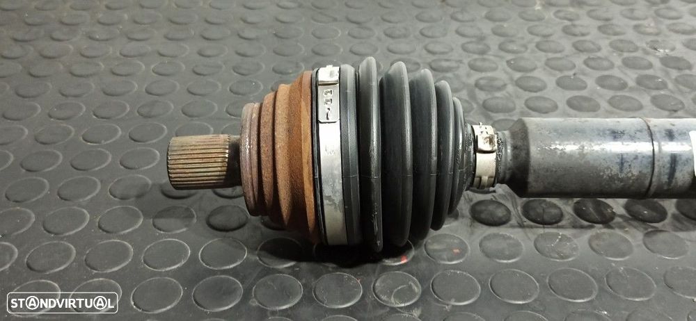 TRANSMISSÃO FRENTE DIREITA SKODA OCTAVIA BERLINA (1Z3) ELEGANCE - 2