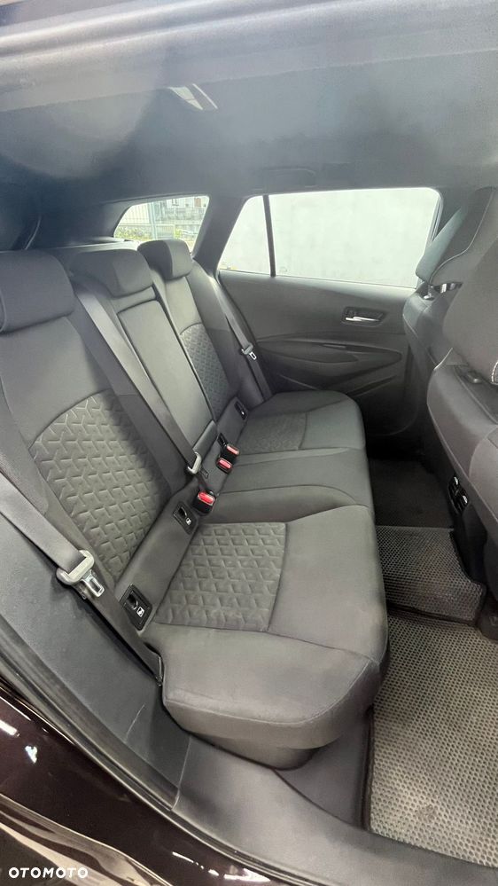 Toyota Corolla 2.0 Hybrid Comfort - 19