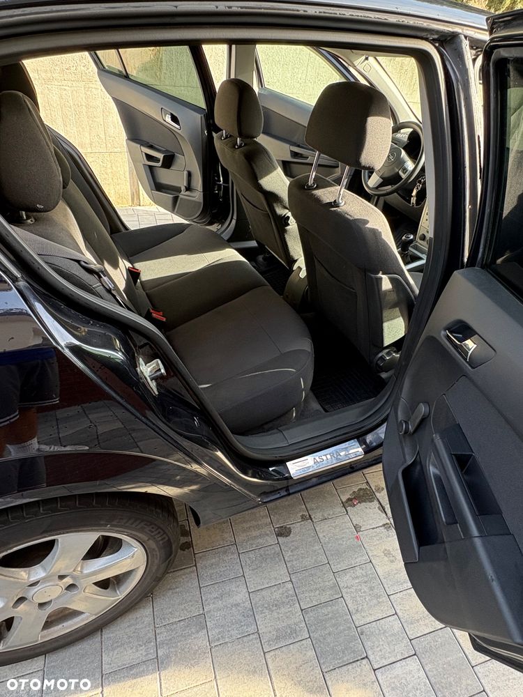 Opel Astra - 12