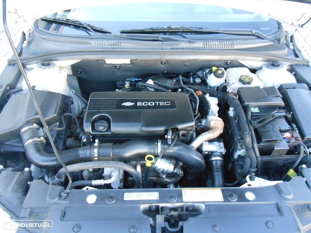Chevrolet Cruze SW 1.7 VCDi LT - 29