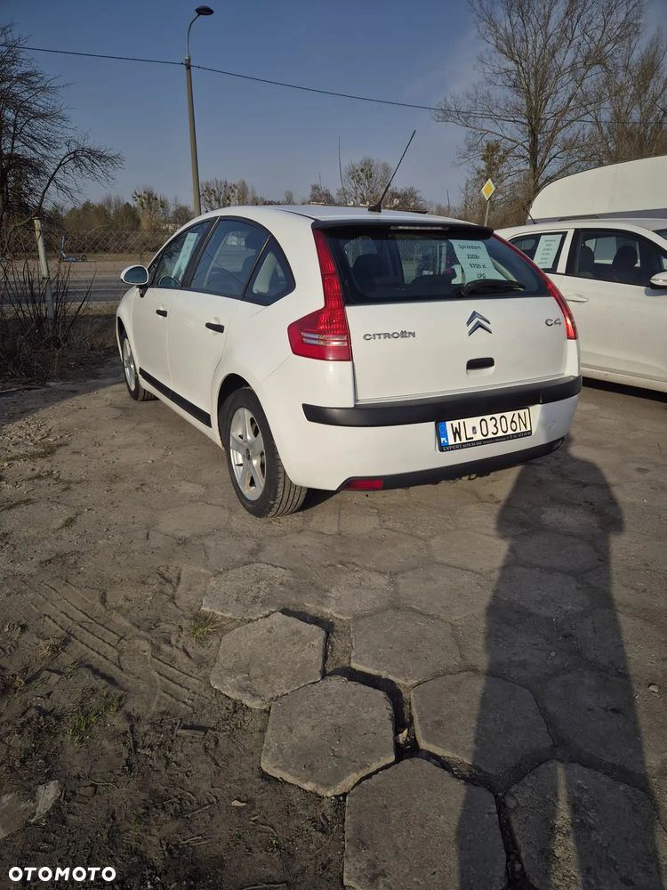 Citroën C4 1.4 16V Equilibre - 4