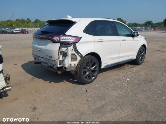 Ford Edge - 5