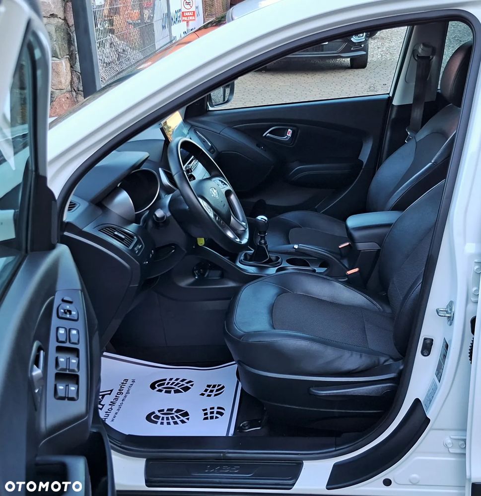 Hyundai ix35 1.6 2WD Style - 19