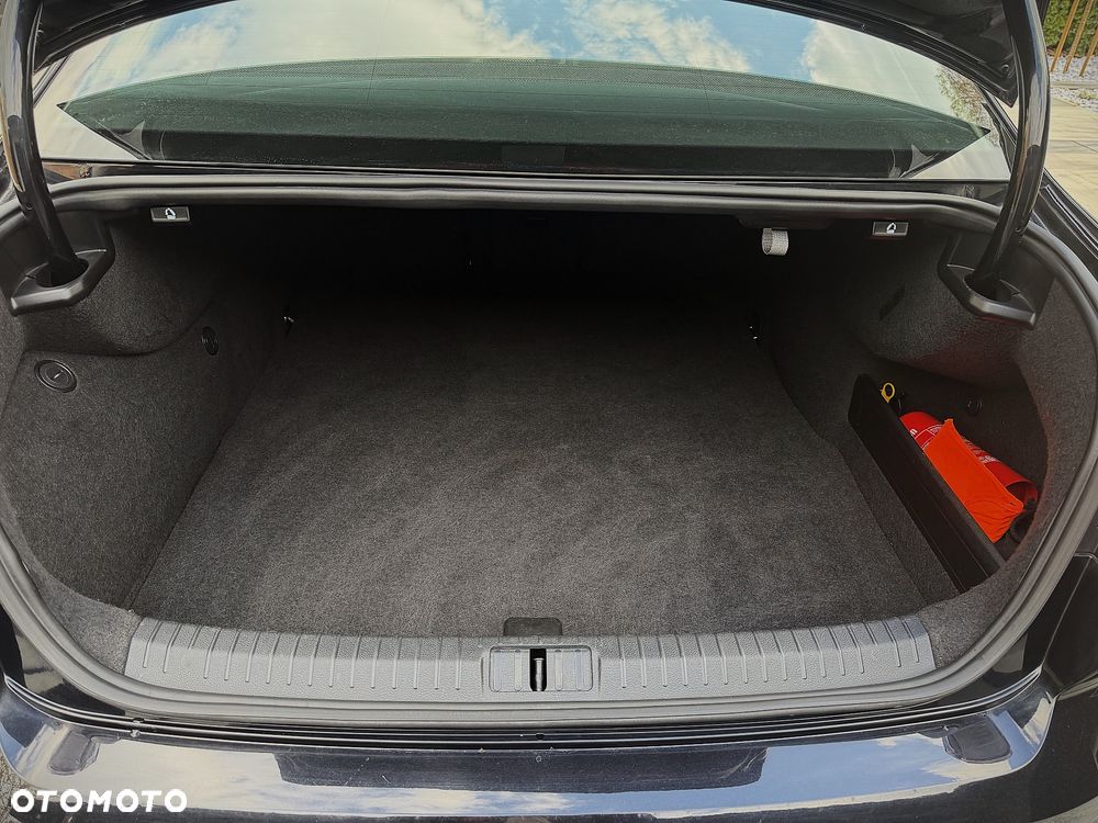 Volkswagen Passat 2.0 TSI 4Mot Elegance DSG - 30