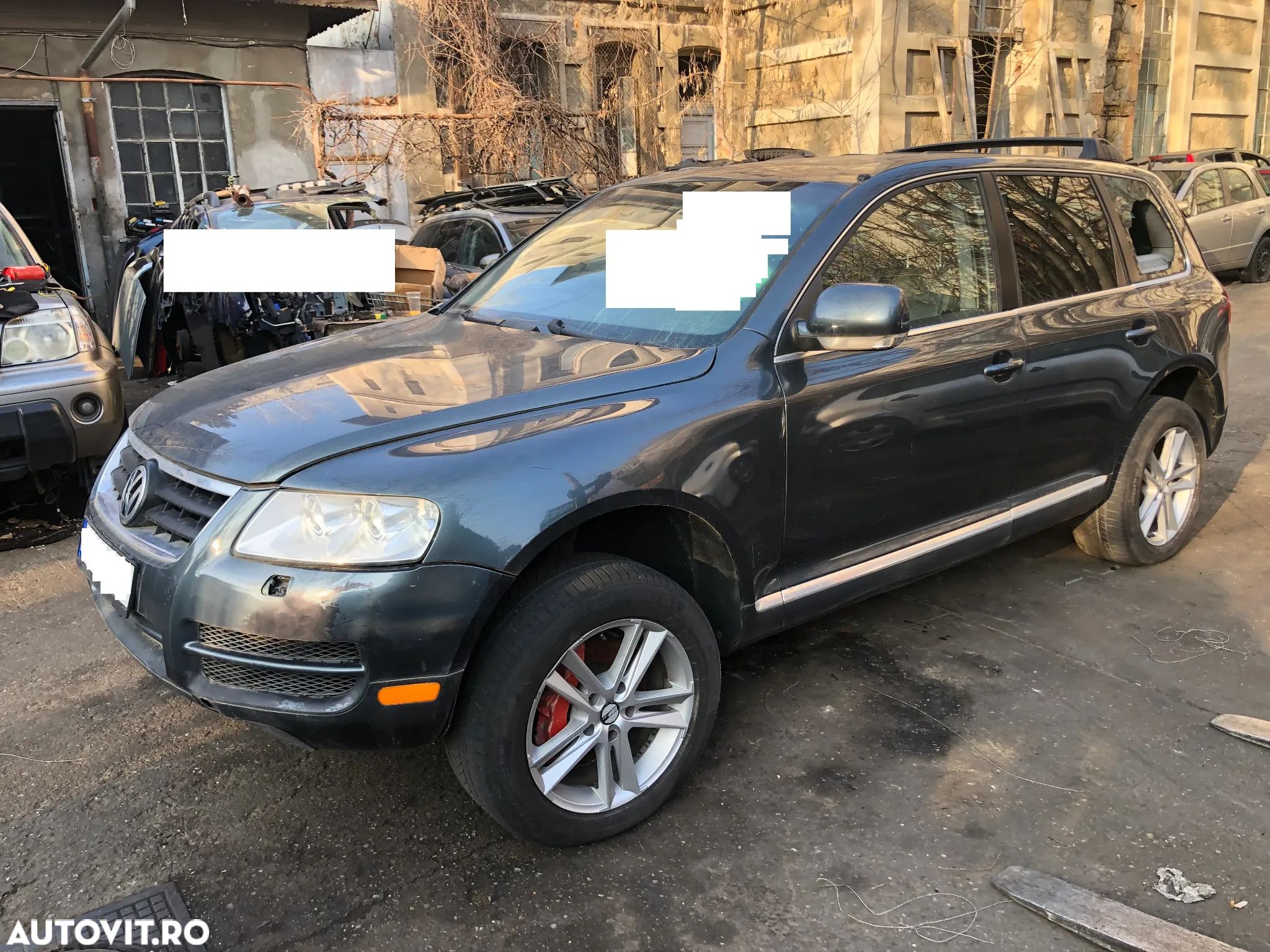 Dezmembrez VW Volkswagen Touareg 3.2 benzina 2006 - 1