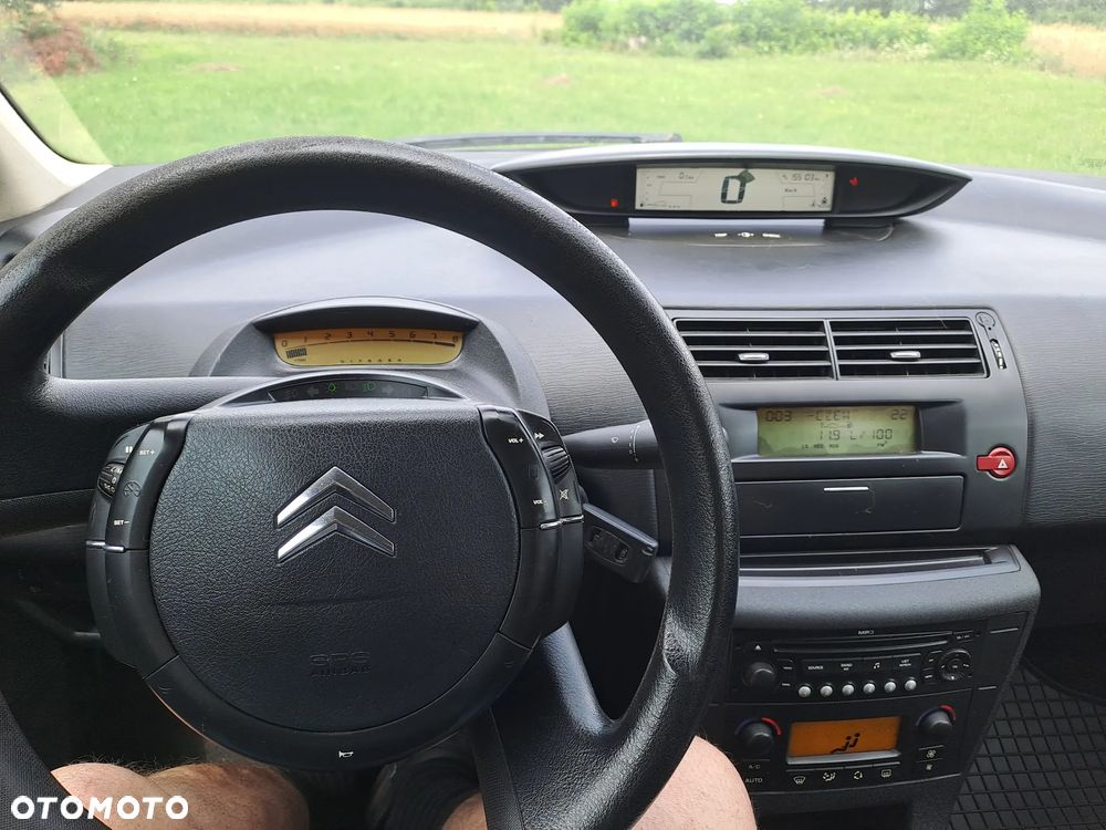 Citroën C4 - 4
