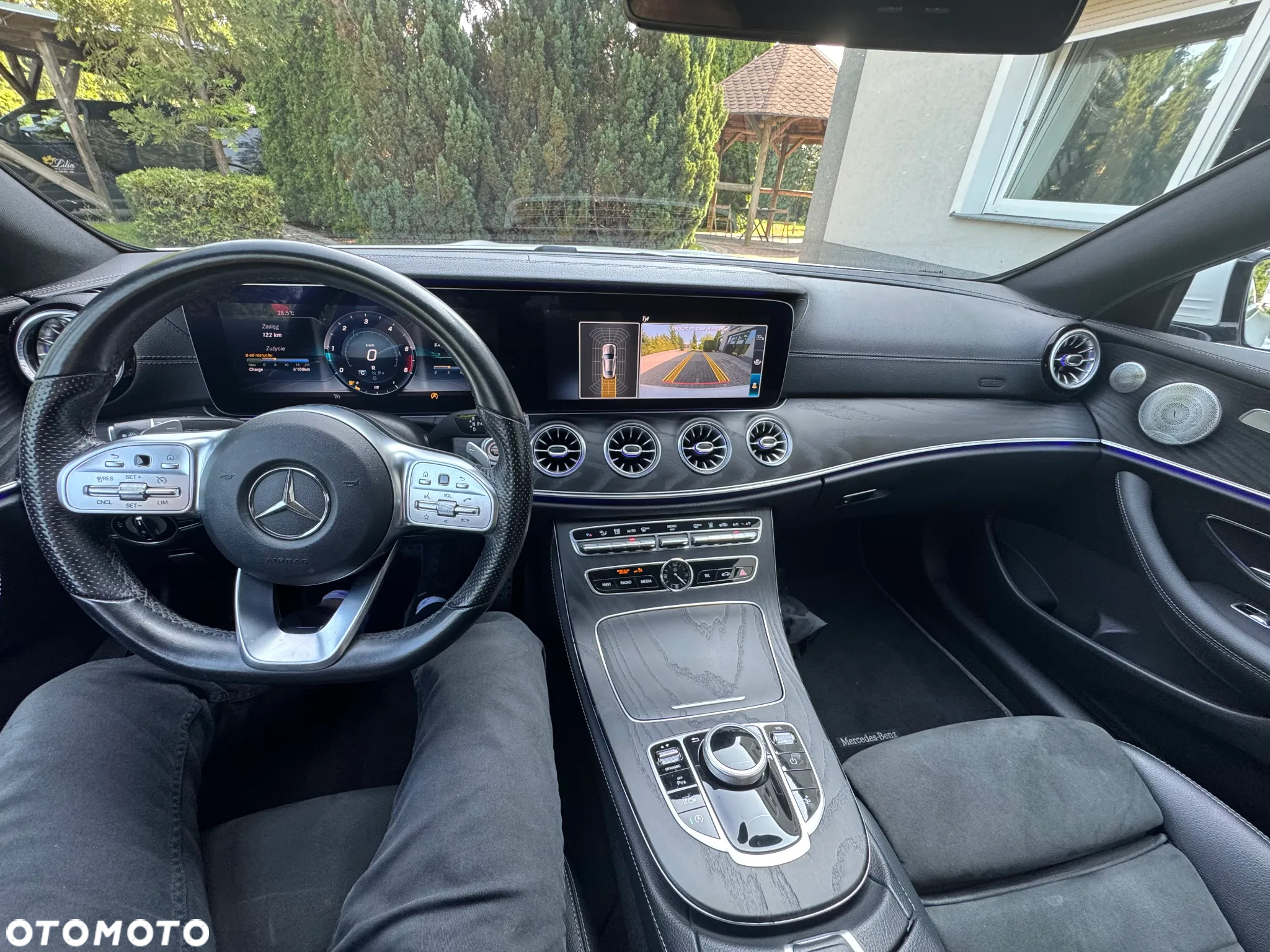 Mercedes-Benz Klasa E 220 d Coupe 9G-TRONIC - 24