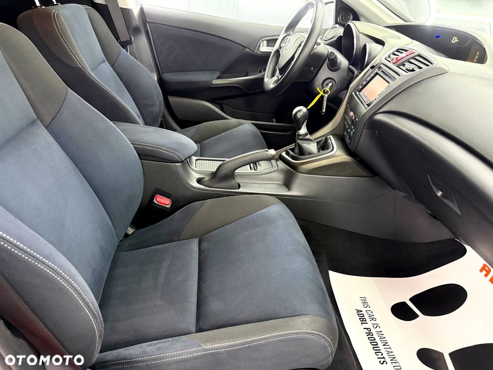 Honda Civic 1.8 i-VTEC Sport - 29