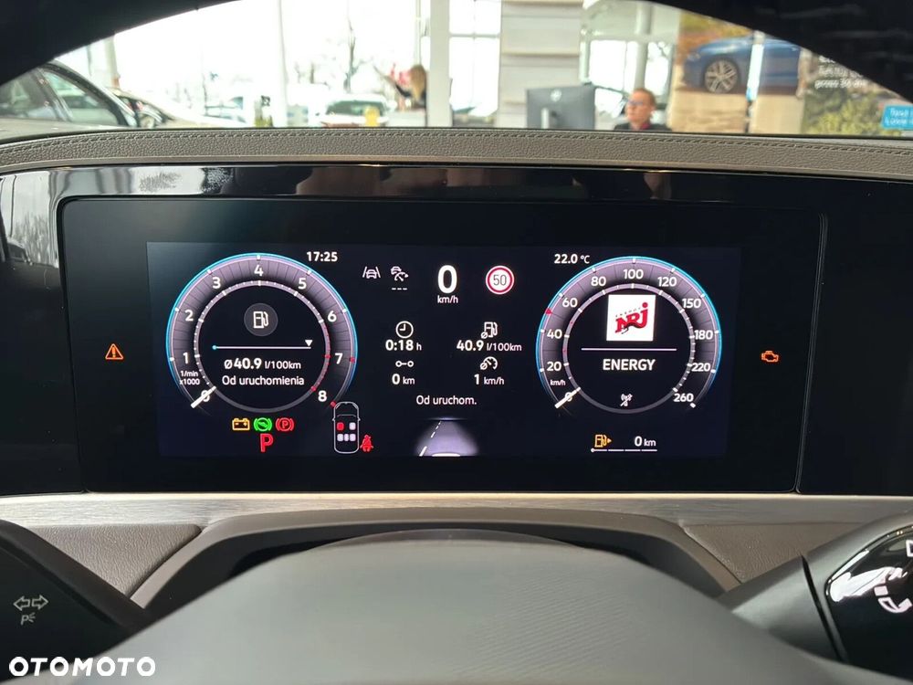Volkswagen Passat Variant - 17
