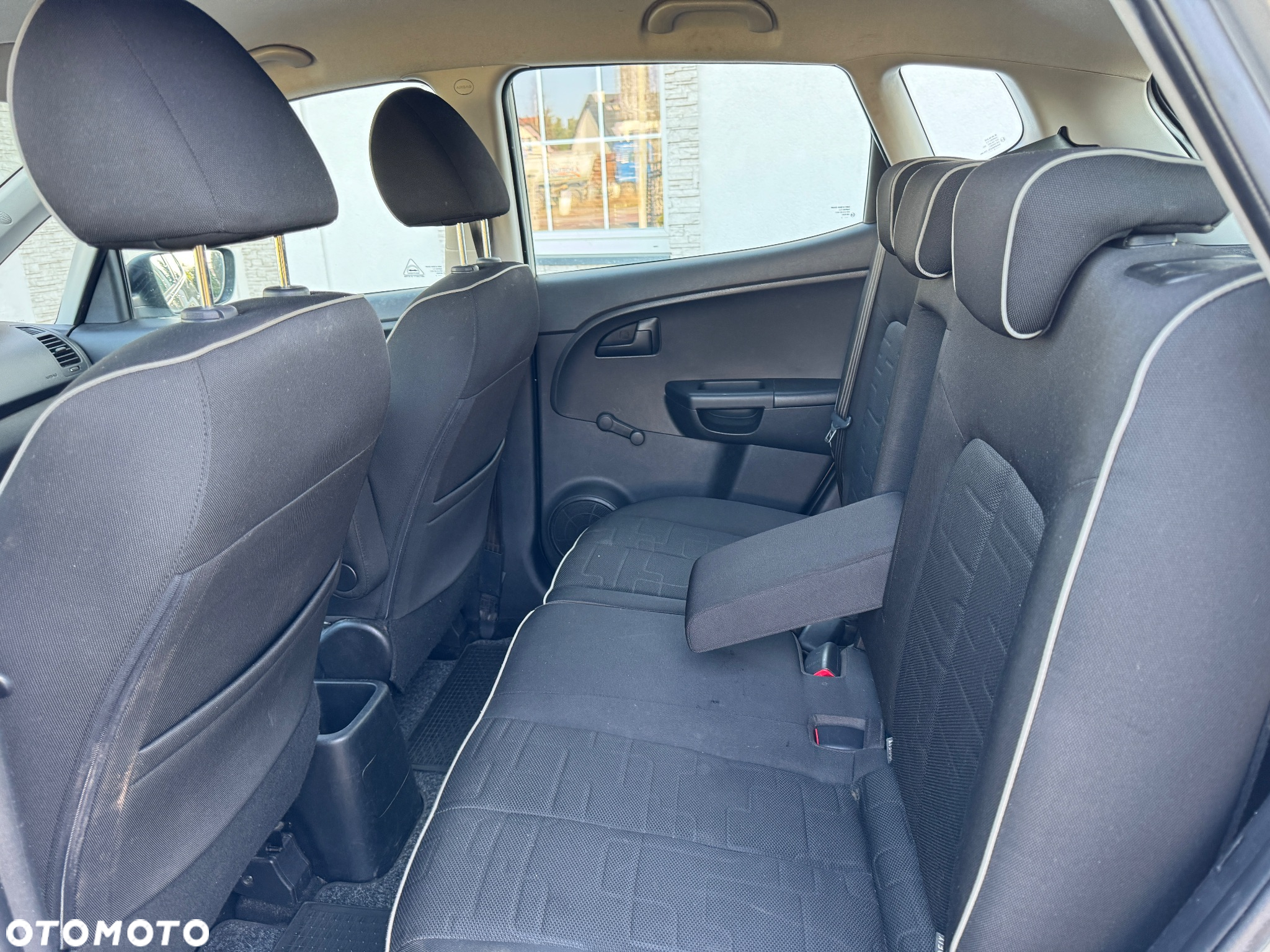 Kia Venga 1.6 CRDi 128 ISG Spirit - 11