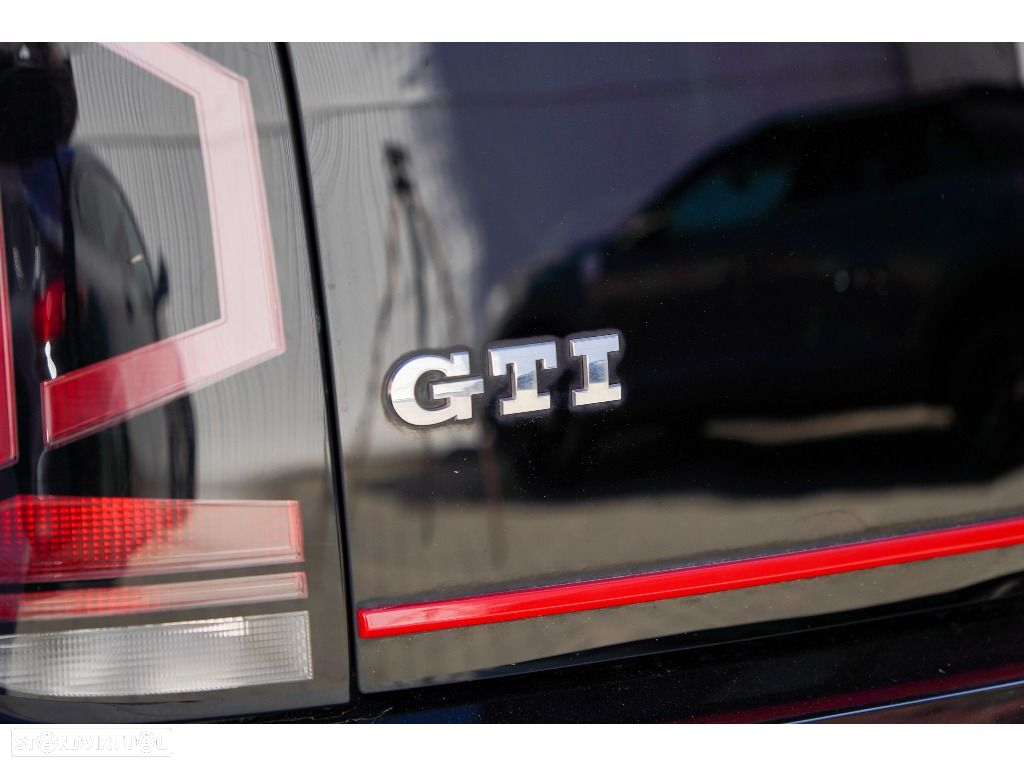 VW Up! - 10