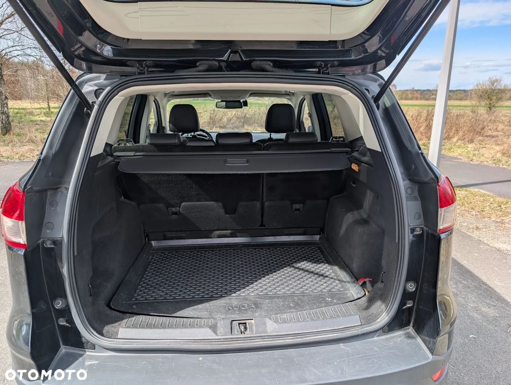 Ford Kuga 2.0 TDCi 4x4 Titanium - 12