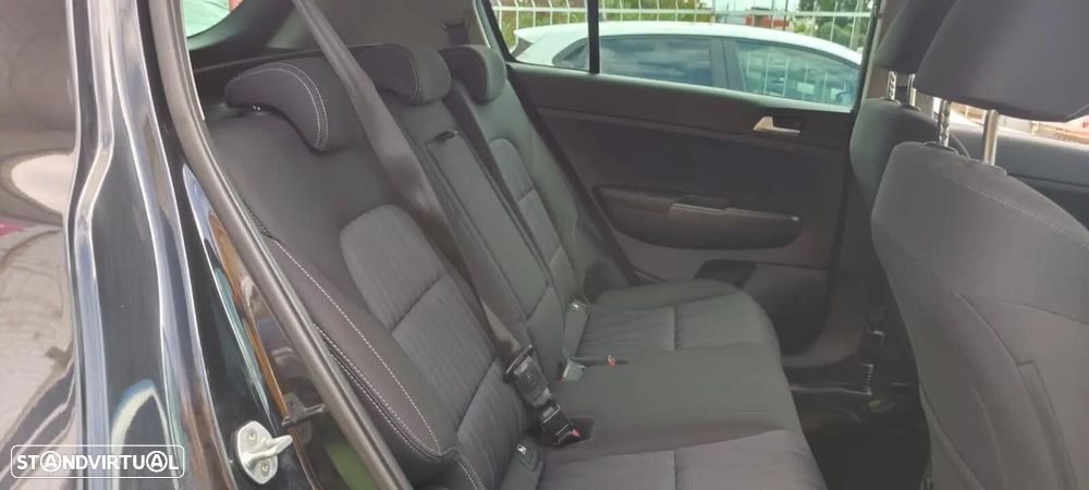 Kia Sportage 1.6 CRDI ISG SX - 16