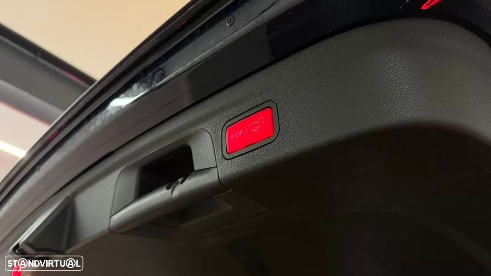 Mercedes-Benz GLE 300 d 4Matic - 41