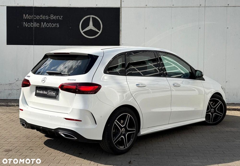 Mercedes-Benz Klasa B 220 4-Matic AMG Line 7G-DCT - 11