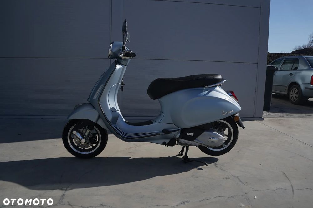 Vespa Primavera - 2
