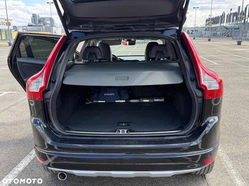 Volvo XC 60 D3 Drive-E Summum - 13