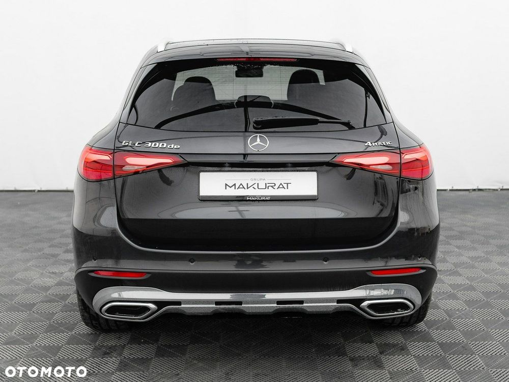 Mercedes-Benz GLC - 10