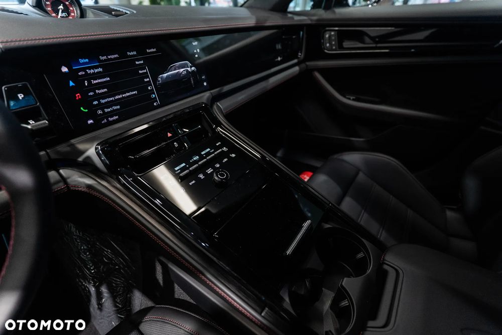 Porsche Panamera - 29