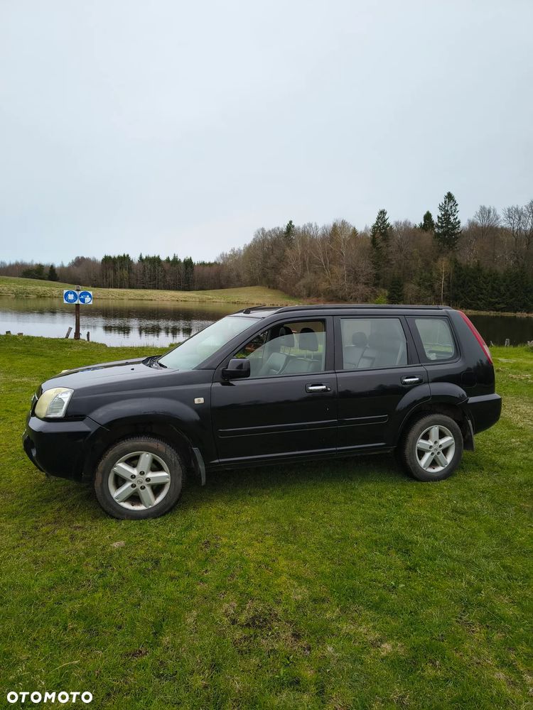 Nissan X-Trail 2.2 dCi Comfort + - 3