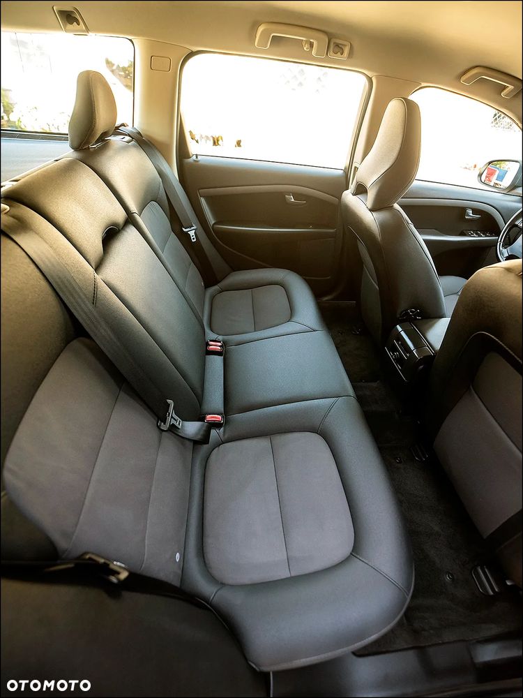 Volvo V70 - 31