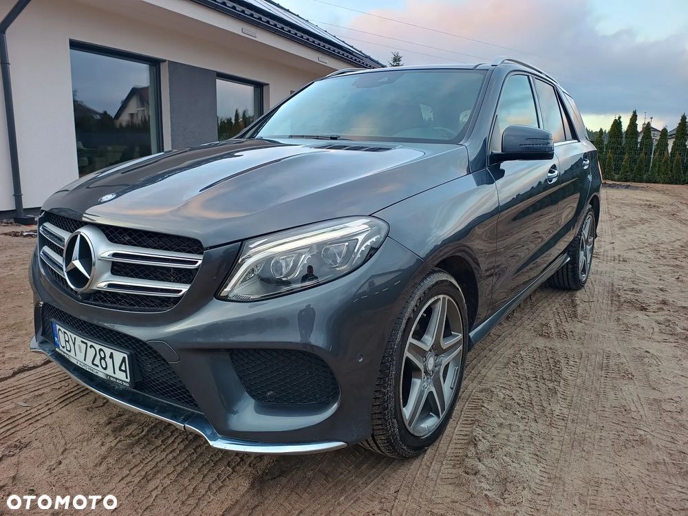 Mercedes-Benz GLE - 1