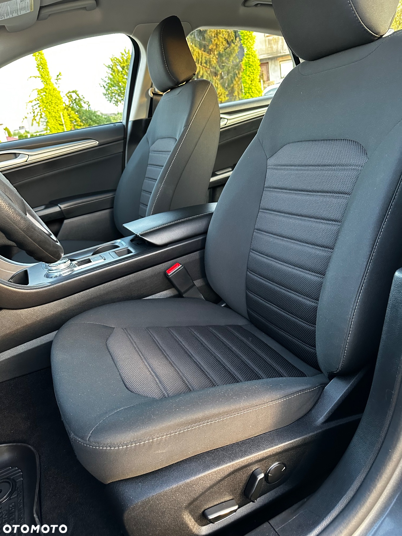 Ford Fusion 2.0 EcoBoost Titanium - 8