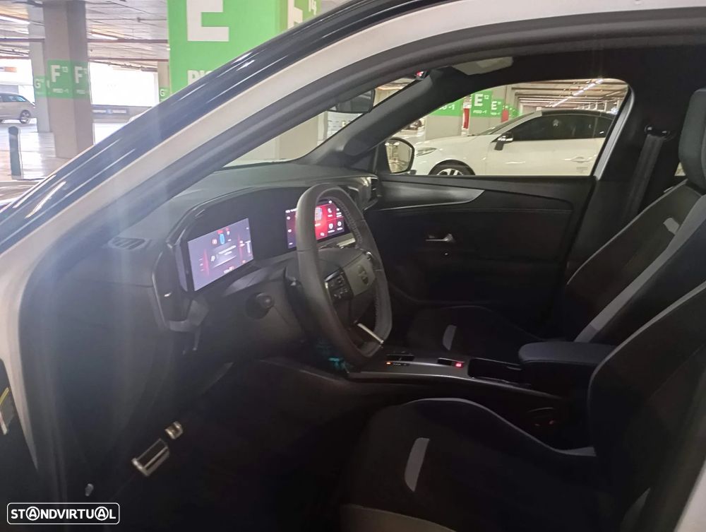 Opel Mokka 1.2 Hybrid GS eDCT - 9