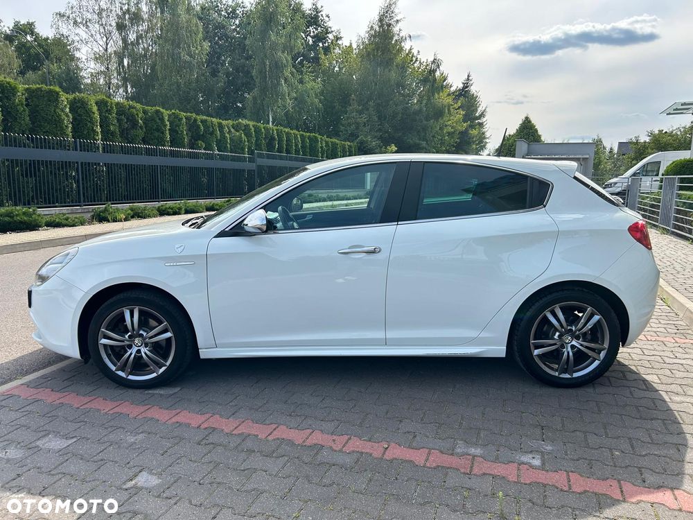 Alfa Romeo Giulietta - 7