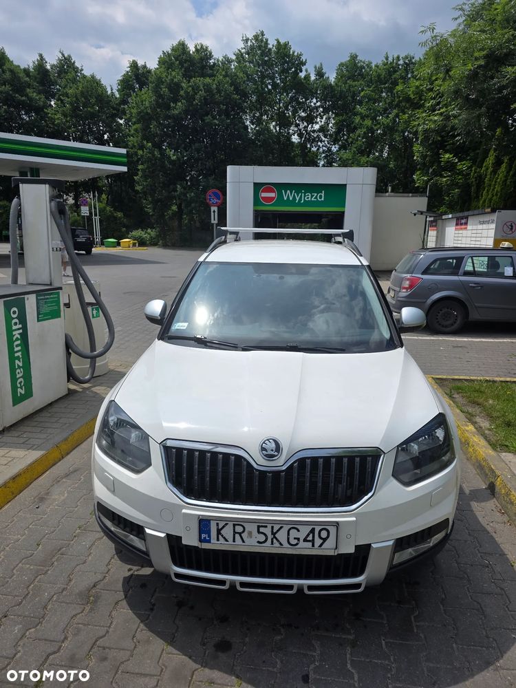Skoda Yeti 2.0 TDI DPF 4x4 Ambition DSG - 13