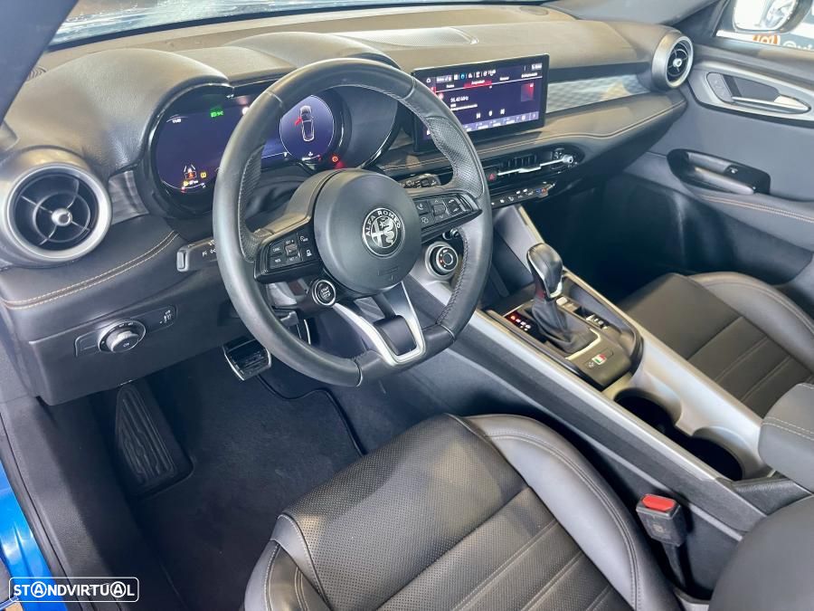Alfa Romeo Tonale 1.5 Hybrid Tributo — fotografia 9