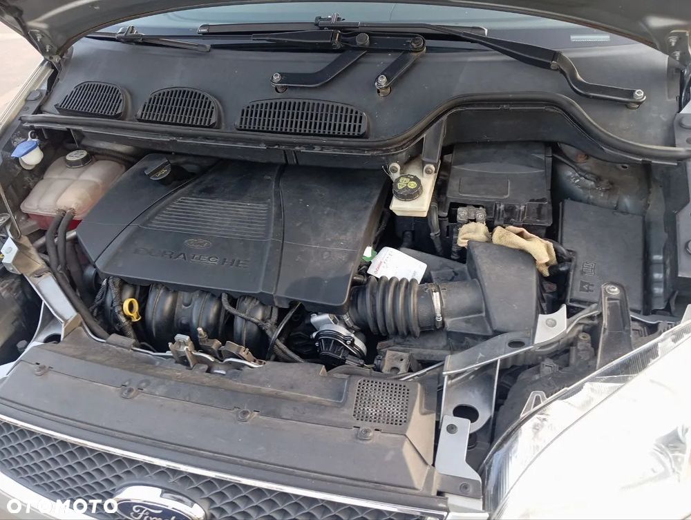 Ford C-MAX 1.8 S - 17