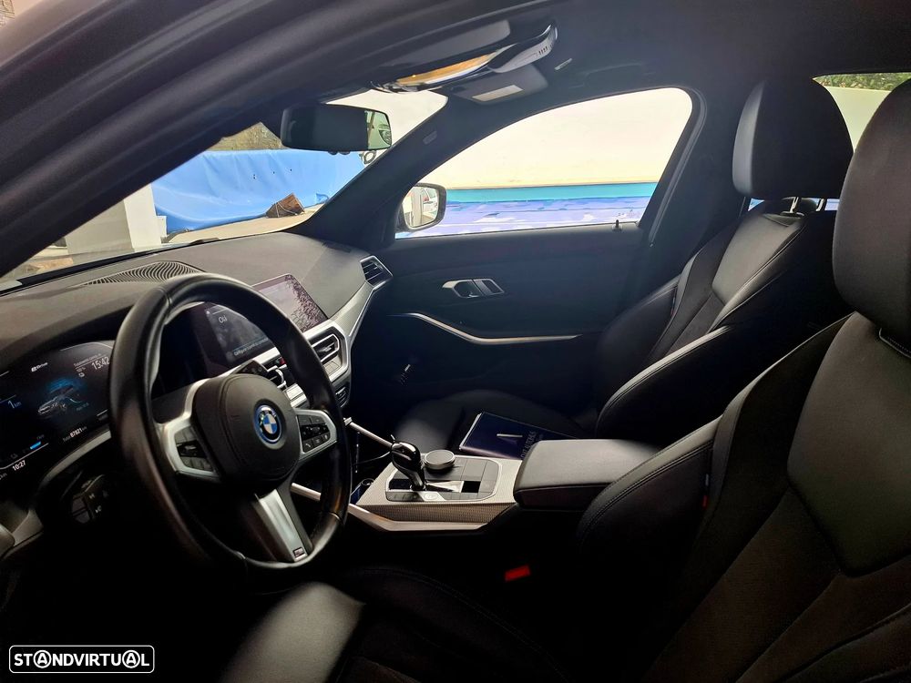BMW 320 e Touring Pack M Auto - 5