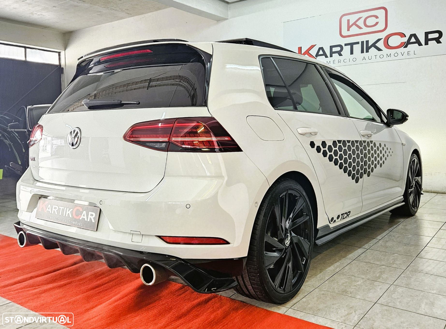 VW Golf GTI TCR 2.0 TSI OPF DSG - 12