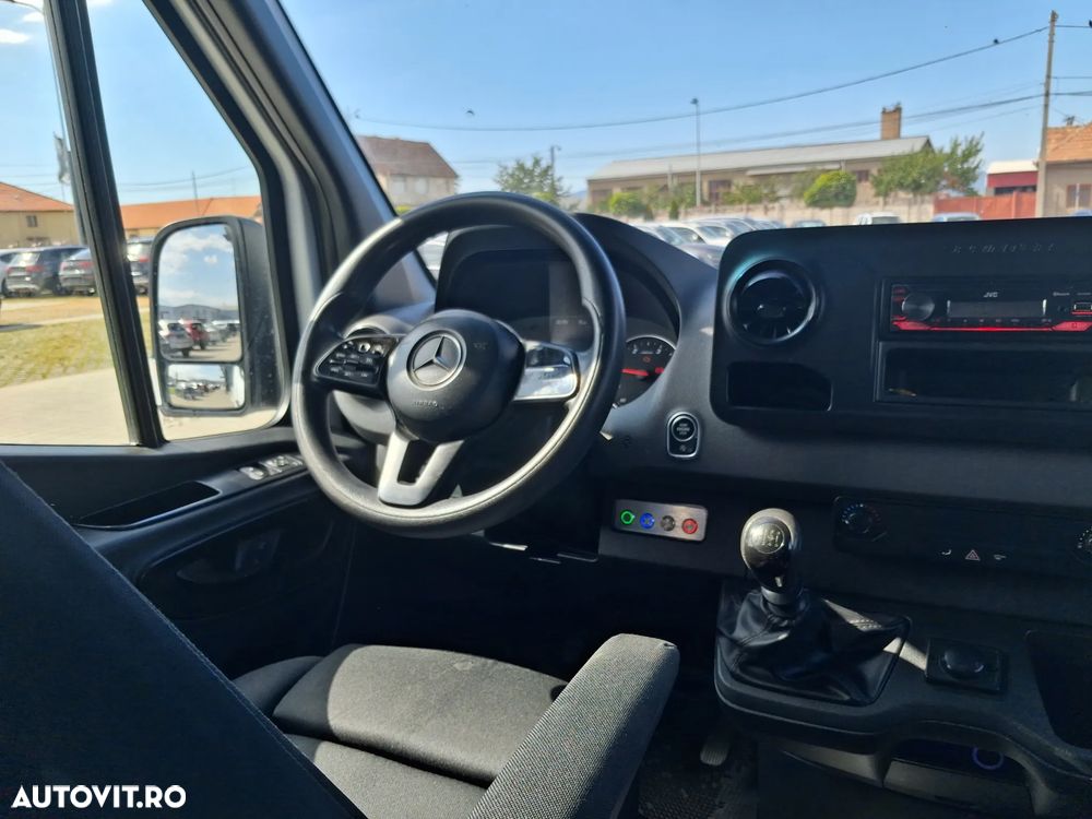 Mercedes-Benz Sprinter 516 CDI - 25
