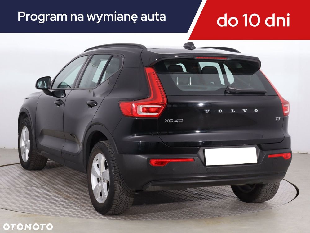 Volvo XC 40 - 6