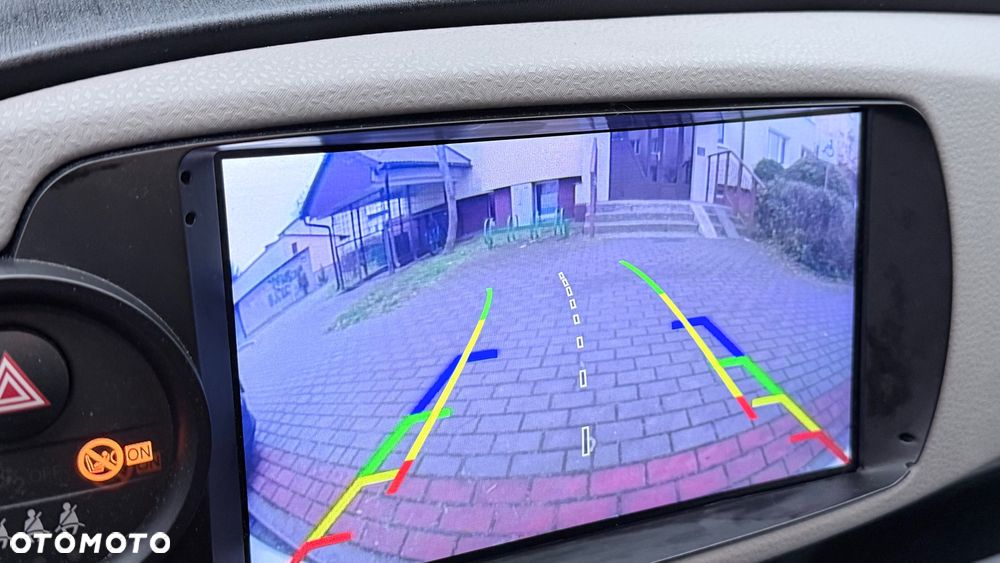 Toyota Yaris 1.33 Luna - 17