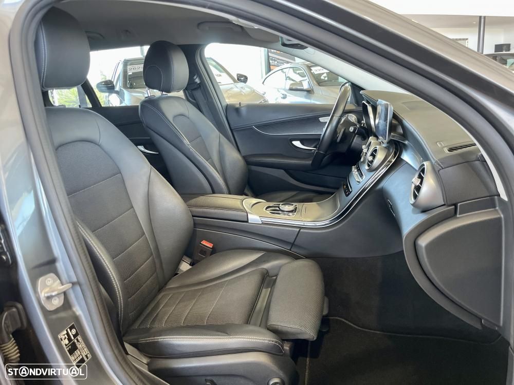 Mercedes-Benz C 300 de T 9G-TRONIC AMG Line - 36