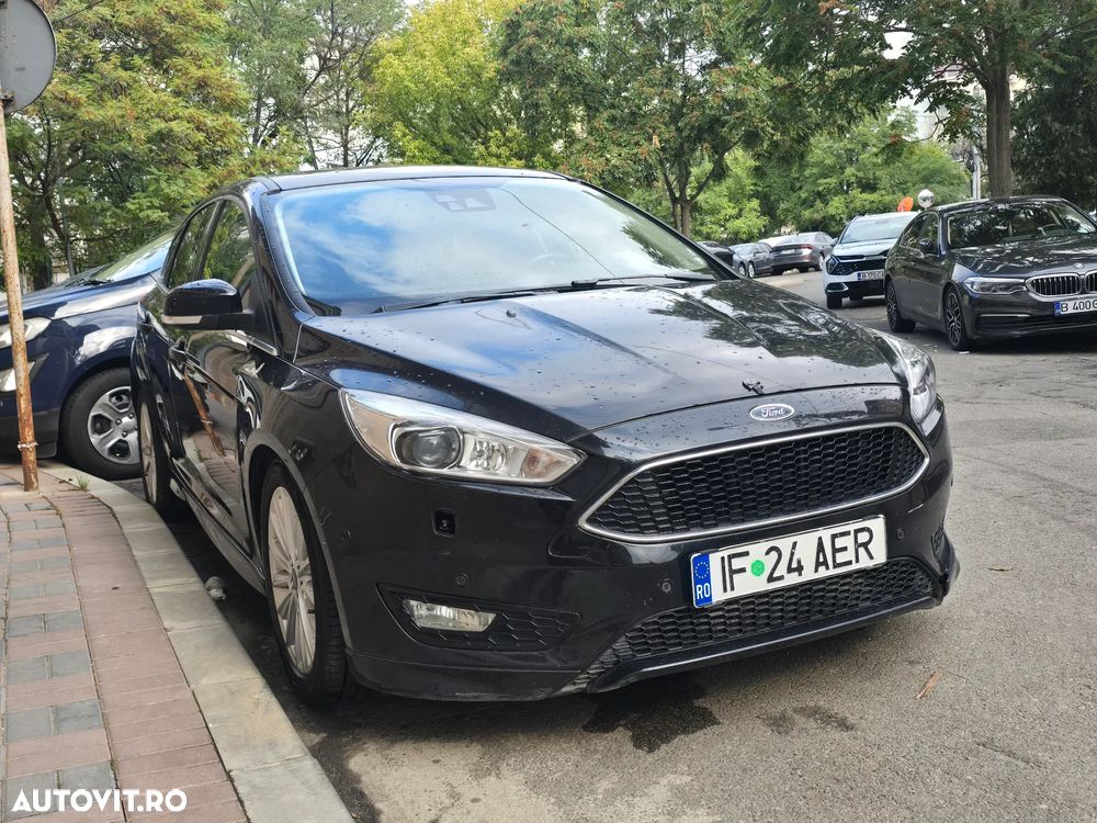 Ford Focus - 1