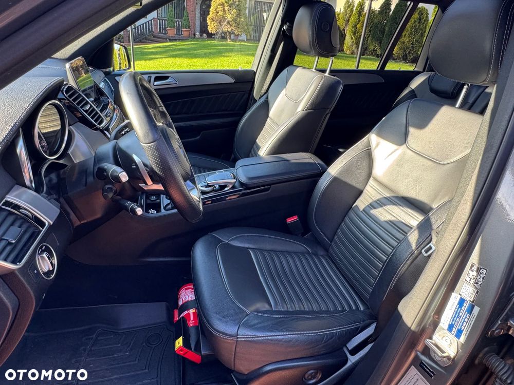 Mercedes-Benz GLS 350 d 4-Matic - 18