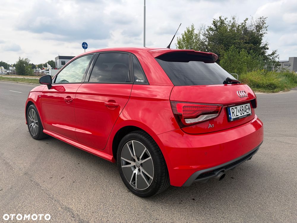 Audi A1 Sportback 1.0 TFSI Sport S tronic - 4