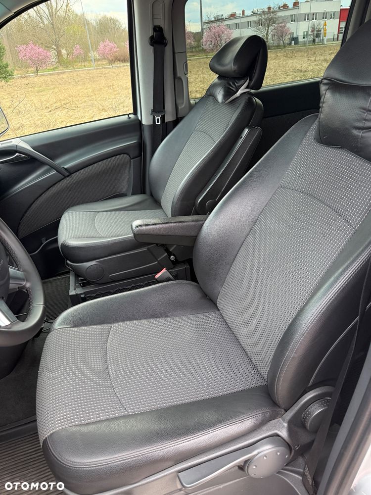 Mercedes-Benz Viano 2.2 CDI DPF extralang 4Matic Automatik Trend - 14