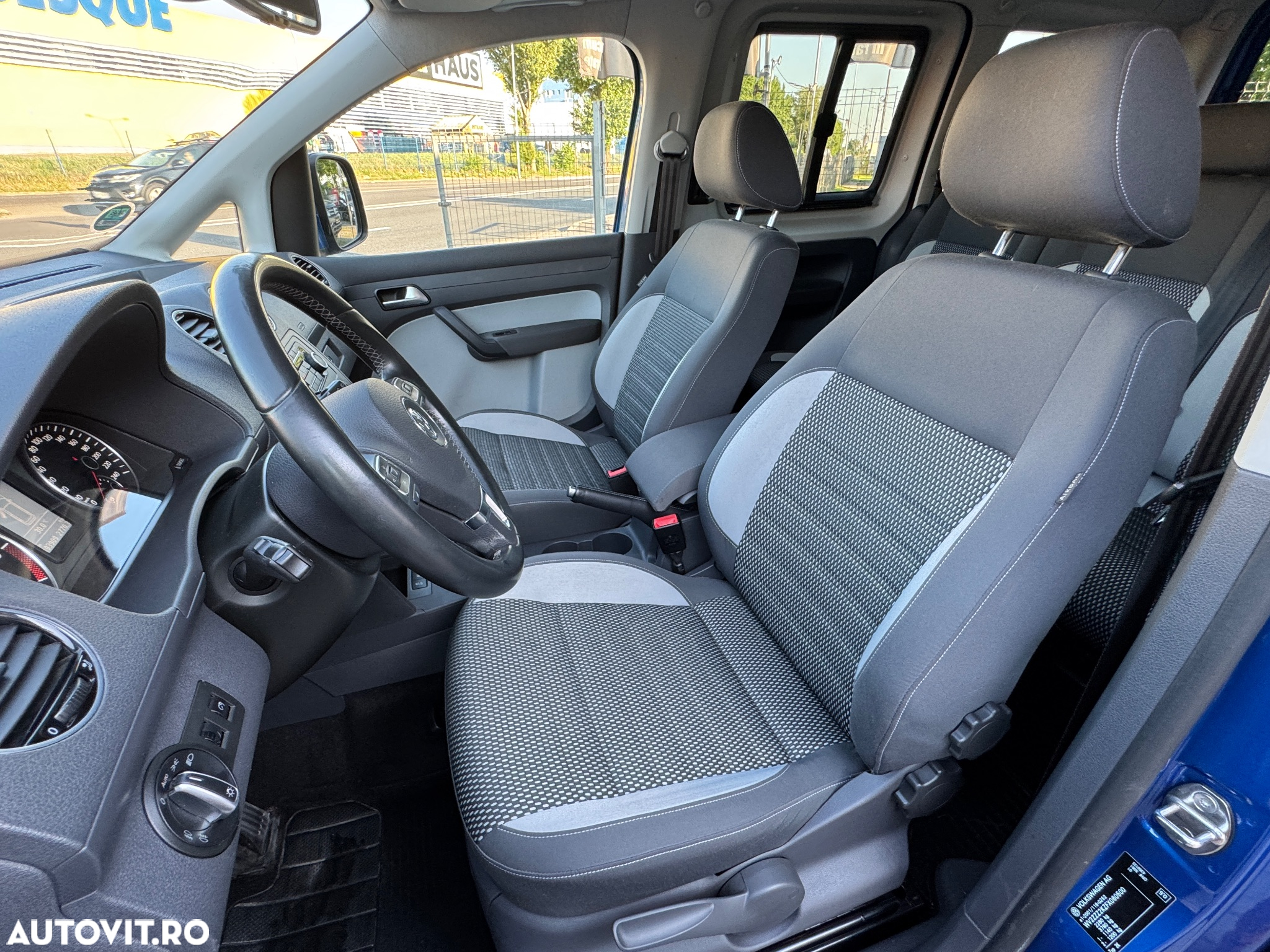 Volkswagen Caddy 2.0 TDI 4Motion Trendline - 18